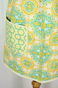 Notting Hill Historic Tile Pinafore Apron with no ties, relaxed fit smock with pockets fits L/XL/2X, Ready to Ship