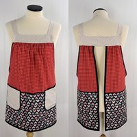 Flirty Hearts Scrapbuster Pinafore with no ties, relaxed fit smock with pockets for Valentine's Day, standard size L/XL/2X, SHIPS FAST