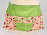Strawberry Fields SCRAPBUSTER Teacher Apron with pockets, great for vendors with money pocket; servers;  event planner, fits waist up to 40"