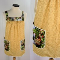 Roosters & Chicken Wire Pinafore Apron with no ties, relaxed fit smock apron with JUMBO pockets, OOAK fits L/XL/2X, ready to ship