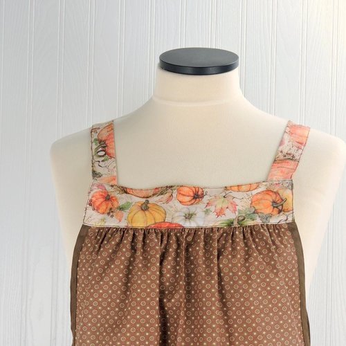 Harvest Pumpkins Scrapbuster Pinafore with no ties, relaxed fit smock with pockets, fall apron, Susan Winget Harvest fabric, SHIPS FAST