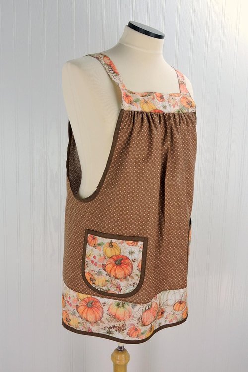Harvest Pumpkins Scrapbuster Pinafore with no ties, relaxed fit smock with pockets, fall apron, Susan Winget Harvest fabric, SHIPS FAST