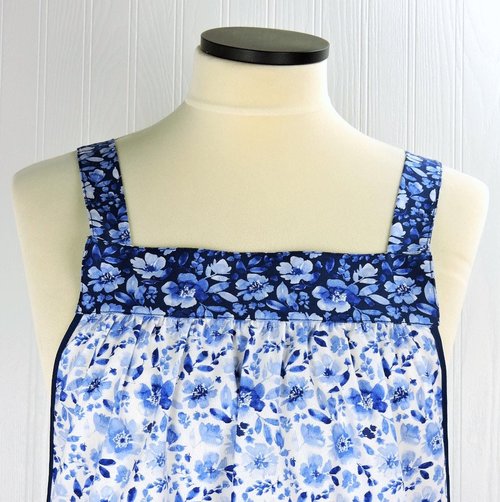 Classic Blue Floral Scrapbuster Pinafore with no ties, plus size smock apron with pockets, ready to ship fits L/XL/2X