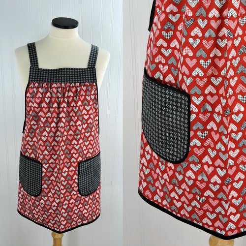 Red Flirt Hearts Valentine Pinafore with no ties, relaxed fit smock with pockets, standard size L/XL/2X, SHIPS FAST