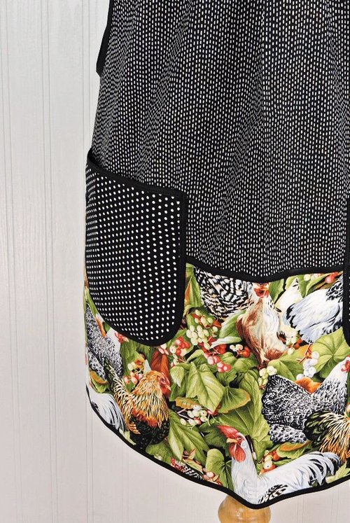 Roosters SCRAPBUSTER Pinafore Apron with no ties, relaxed fit smock with pockets, farmhouse kitchen apron, ready to ship, fits L/XL/2X