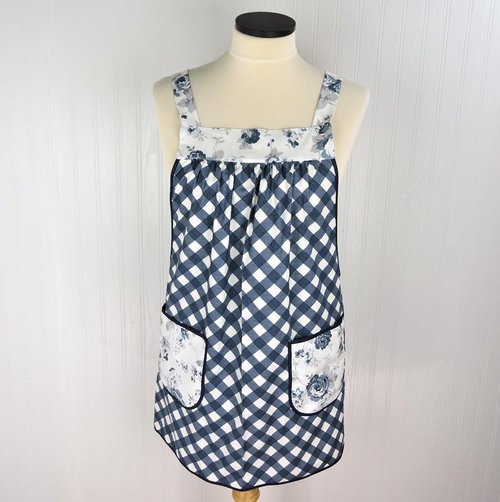 Tranquility Rose Trellis Pinafore with no ties (straps go straight over the shoulders) blue & white smock with pockets ready to ship L/XL/2X