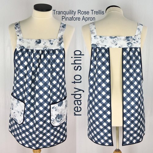 Tranquility Rose Trellis Pinafore with no ties (straps go straight over the shoulders) blue & white smock with pockets ready to ship L/XL/2X