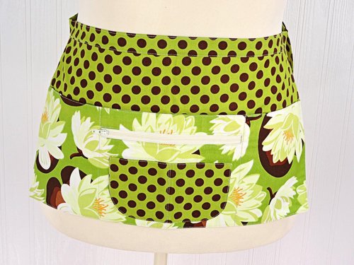 OOAK Water Lilies Multi-Pocket Apron with money pocket for vendors, servers, event planners; SHIPS FAST teacher gift fits waists up to 40"
