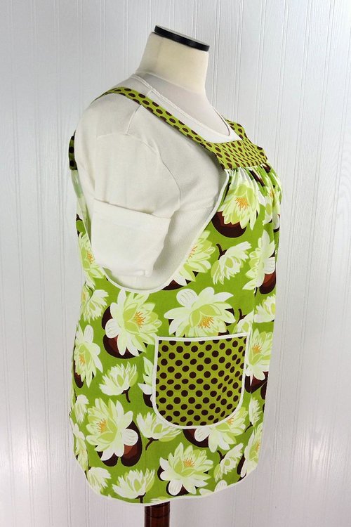 Water Lilies Pinafore with no ties (straps go straight over the shoulders) relaxed fit smock with pockets L/XL/2X ships now