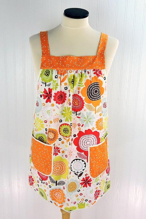 Matilda Floral (orange) Pinafore with no ties (straps go straight over the shoulders) relaxed fit smock with pockets fits L/XL/2X ships fast