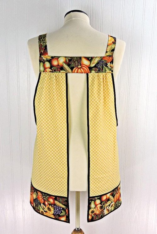 Sunflower Harvest Scrapbuster Pinafore with no ties (straps go straight over the shoulders) relaxed fit smock with pockets L/XL/2X ships now