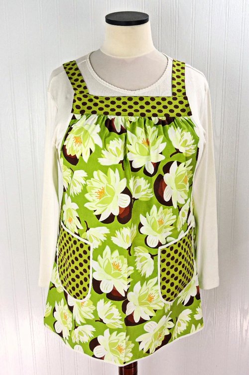 Water Lilies Pinafore with no ties (straps go straight over the shoulders) relaxed fit smock with pockets L/XL/2X ships now