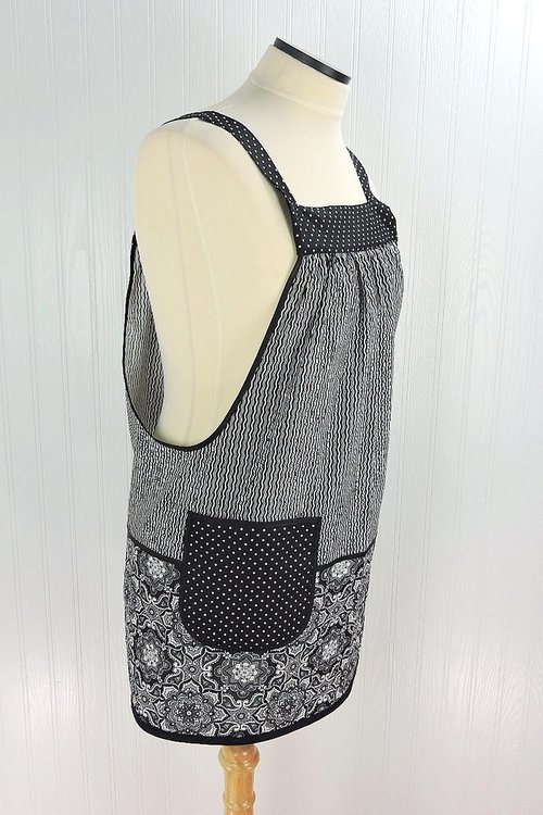 Fancy Medallion 2 Scrapbuster Pinafore with no ties (straps go straight over the shoulder), relaxed fit smock with pocket, L/XL/2X ships now