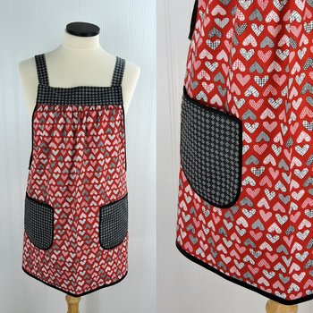 Red Flirt Hearts Valentine Pinafore with no ties, relaxed fit smock with pockets, standard size L/XL/2X, SHIPS FAST