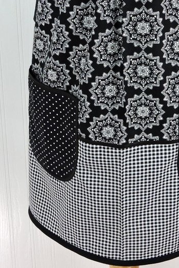 B/W Medallion Check Scrapbuster Pinafore with no ties (straps go straight over the shoulder) relaxed fit smock with pocket L/XL/2X ships now
